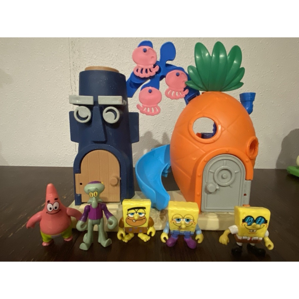 Imaginext SpongeBob SquarePants Pineapple House Bikini Bottom With Figures